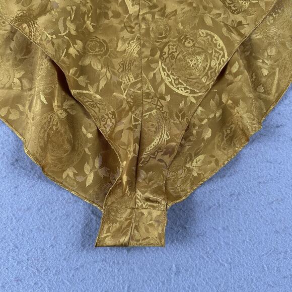 Vintage Victoria’s Secret Gold Jacquard Flutter Floral Satin Panties Shorts M‎ - Picture 2 of 16